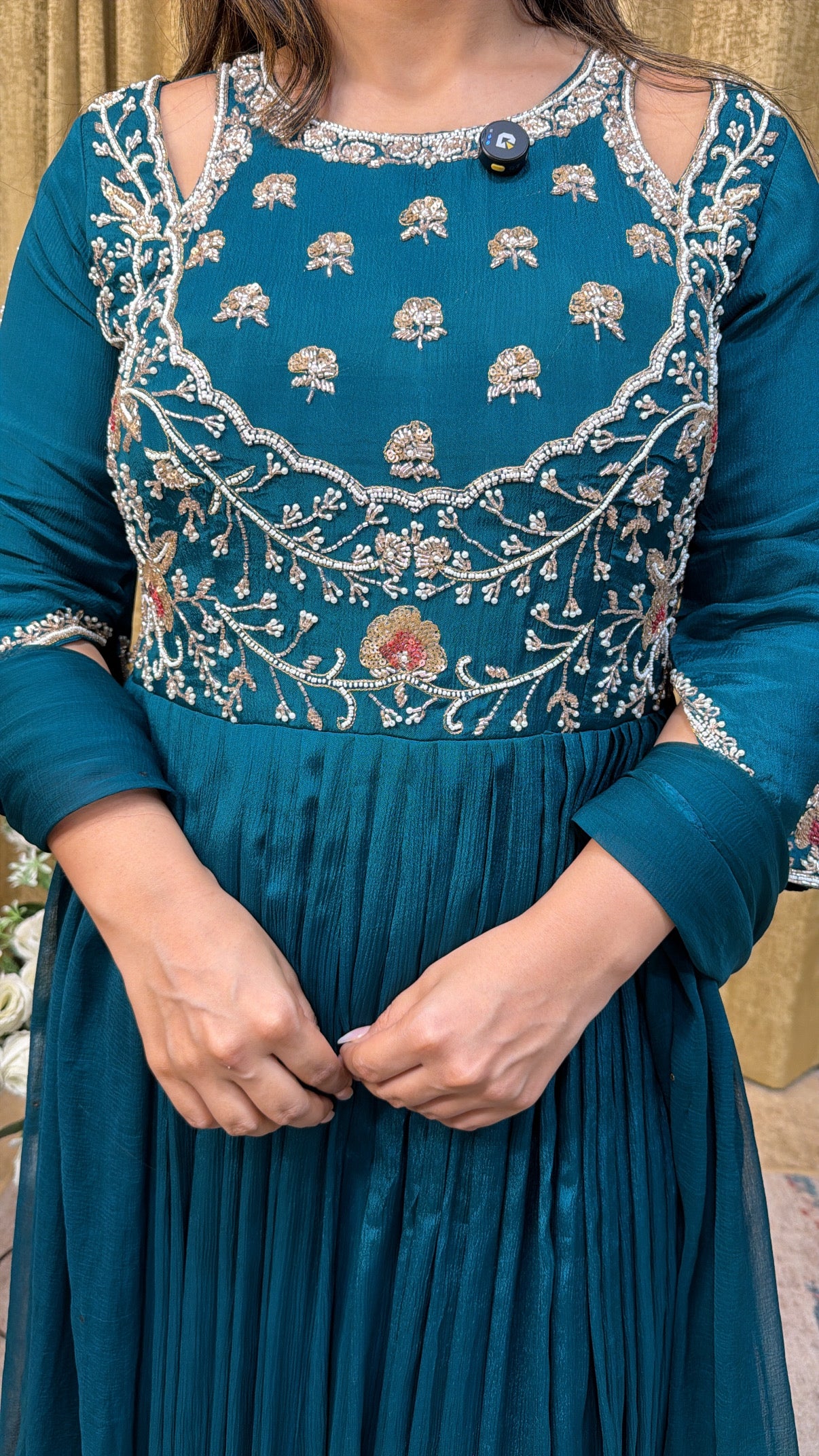 Aasiya set