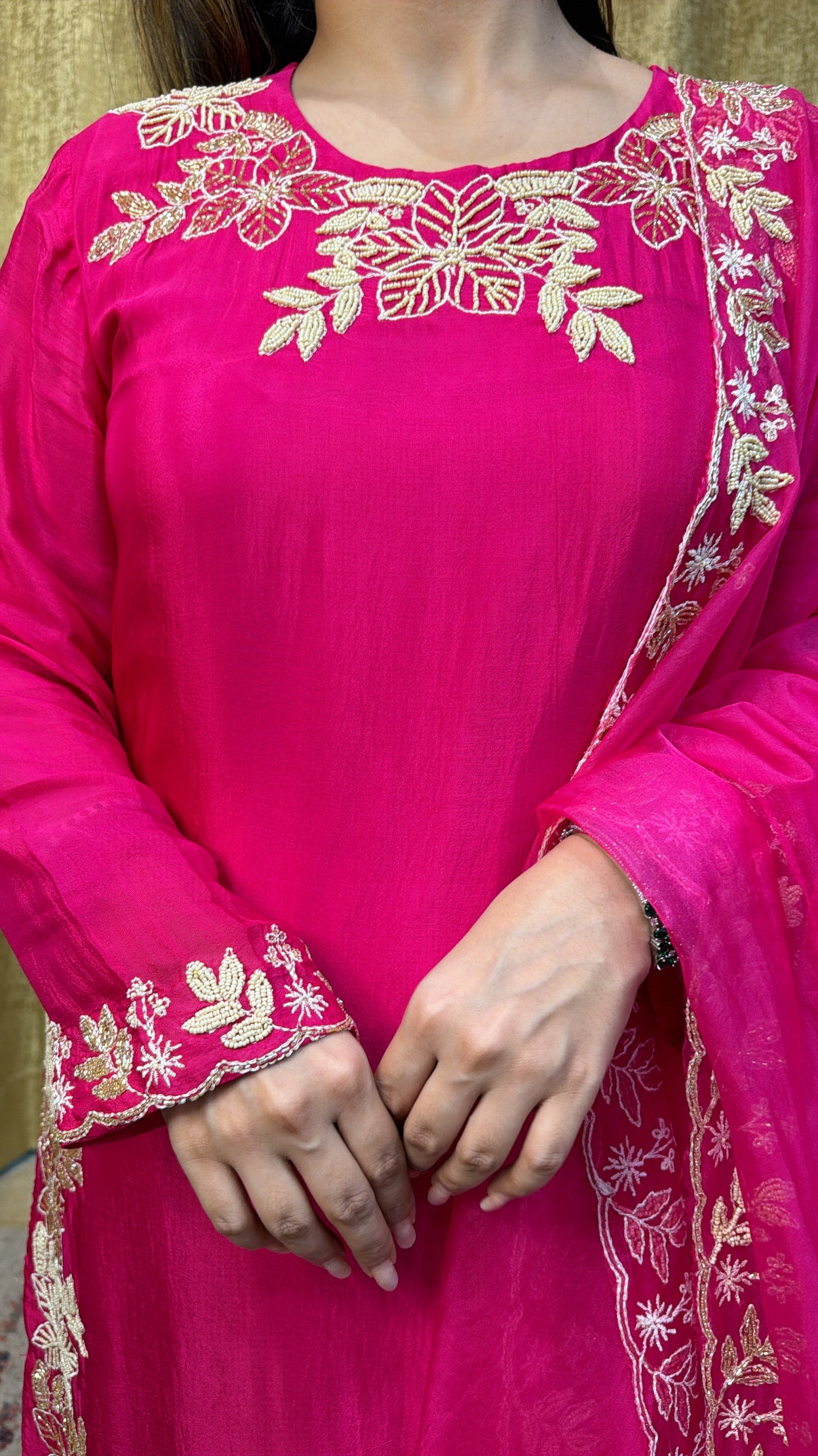 Pakiza suit