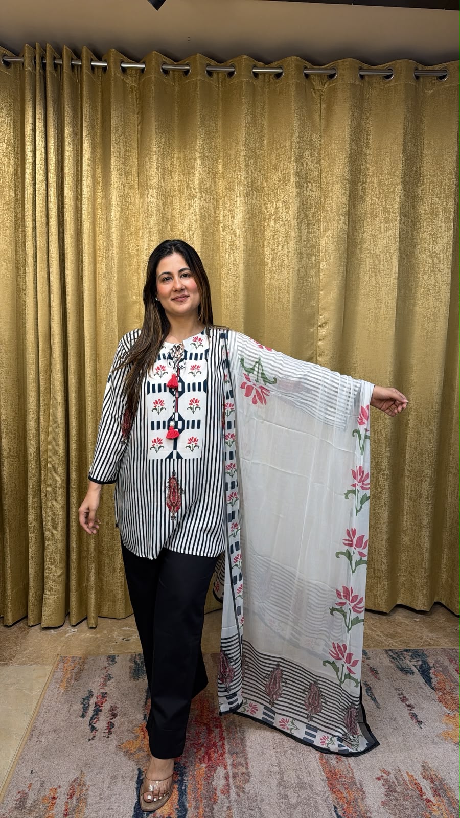 Striped farshi