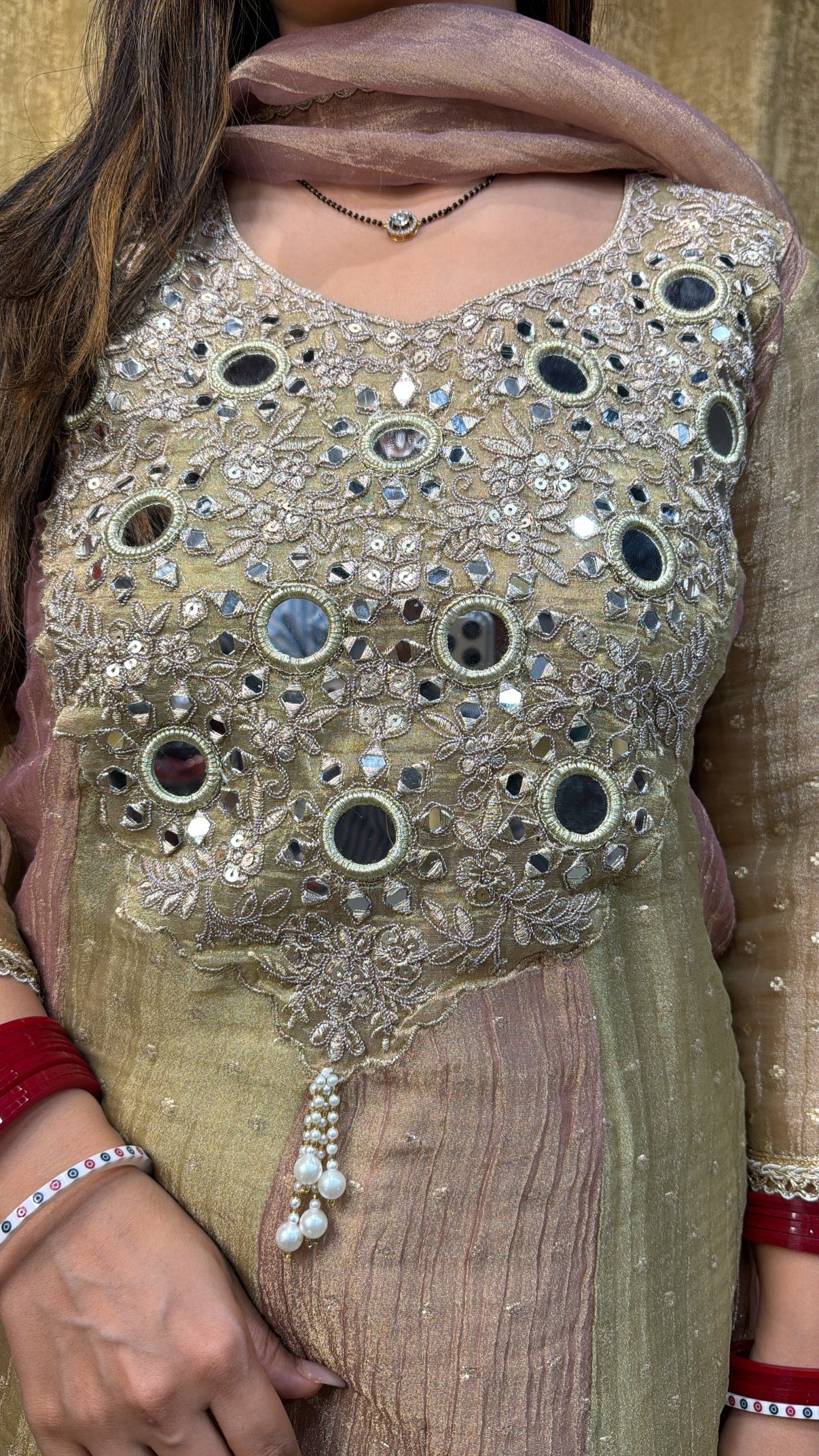 Mirror set