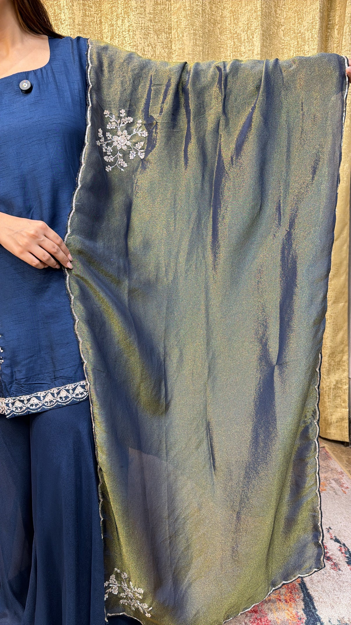 Zari suit set