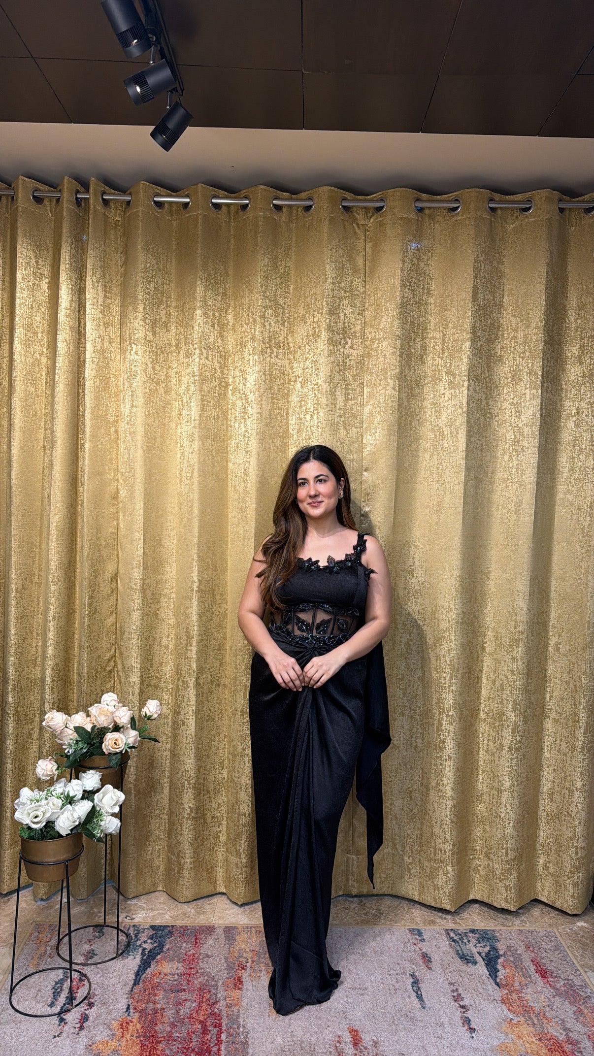 Noir Drape