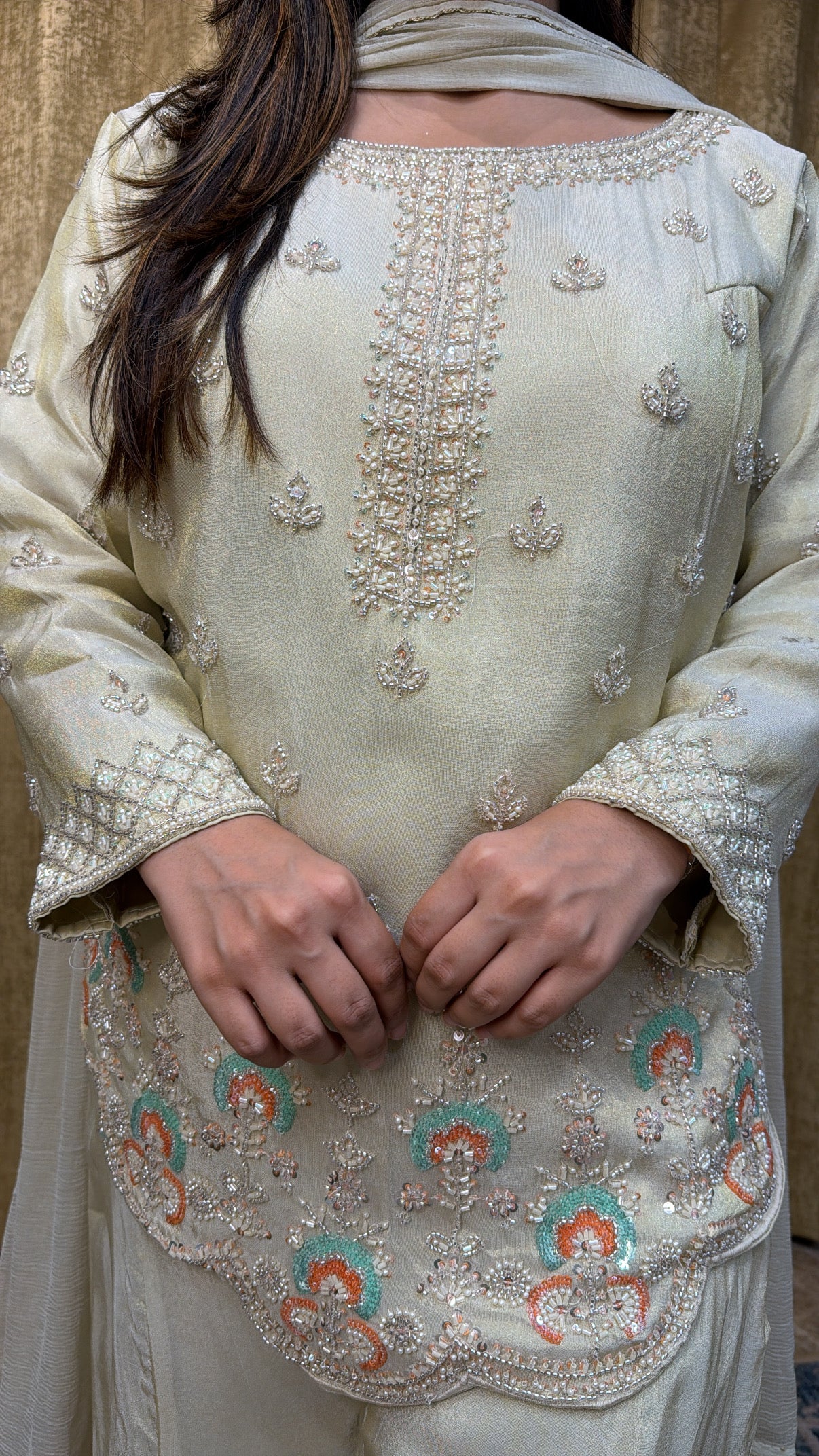 Amaira suit set