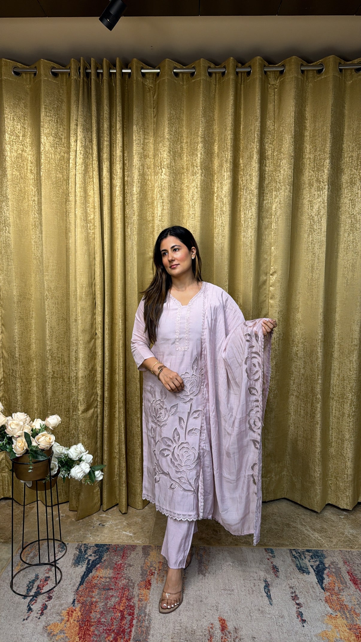 CUTWORK suit set