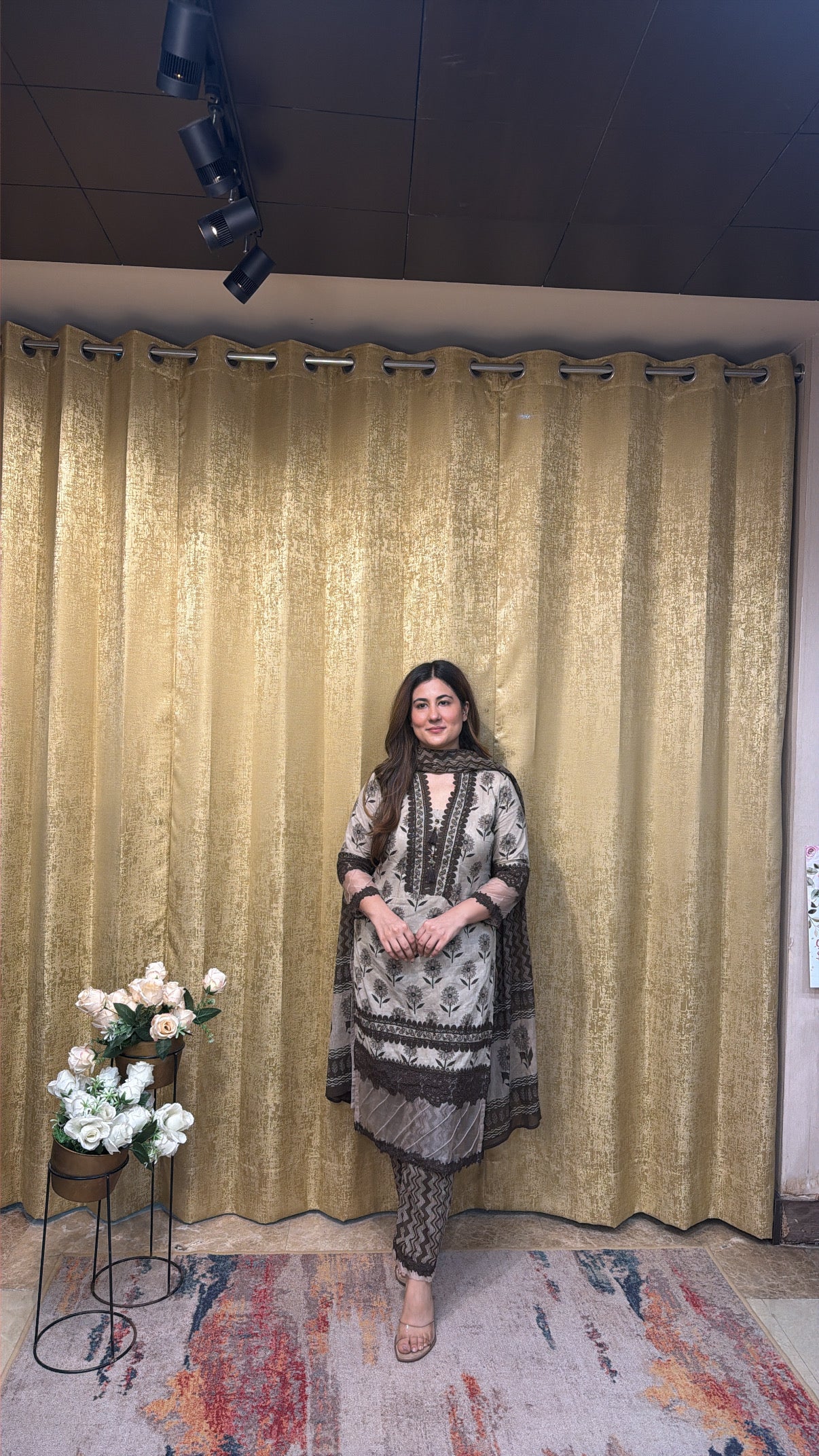 NEUTRAL MUSE