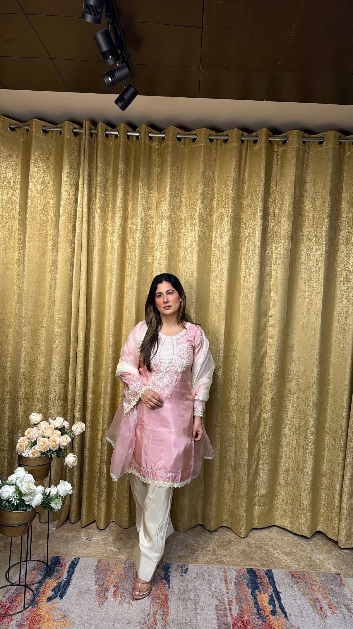 NOOR-e-GULAB