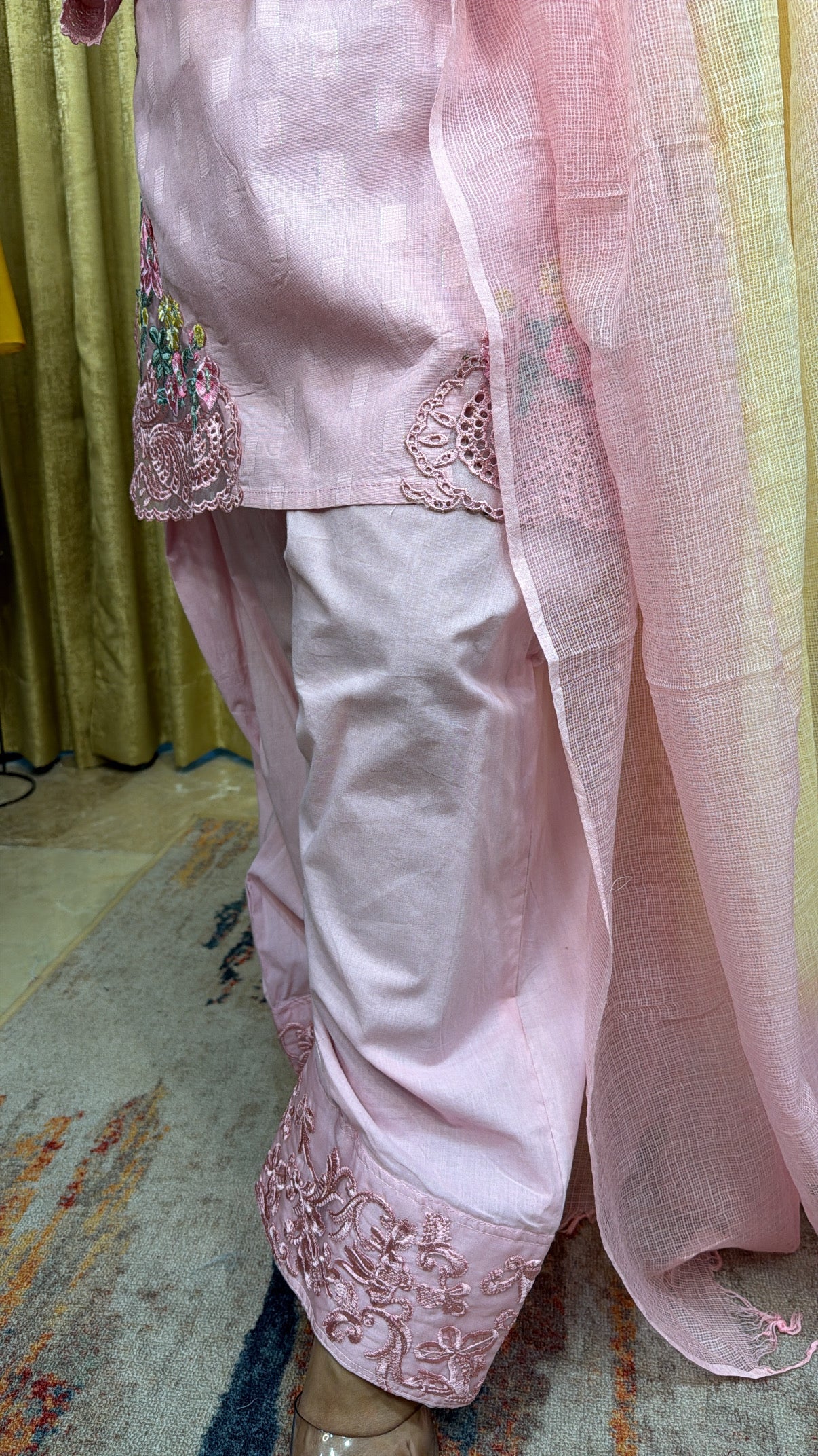Joy farshi