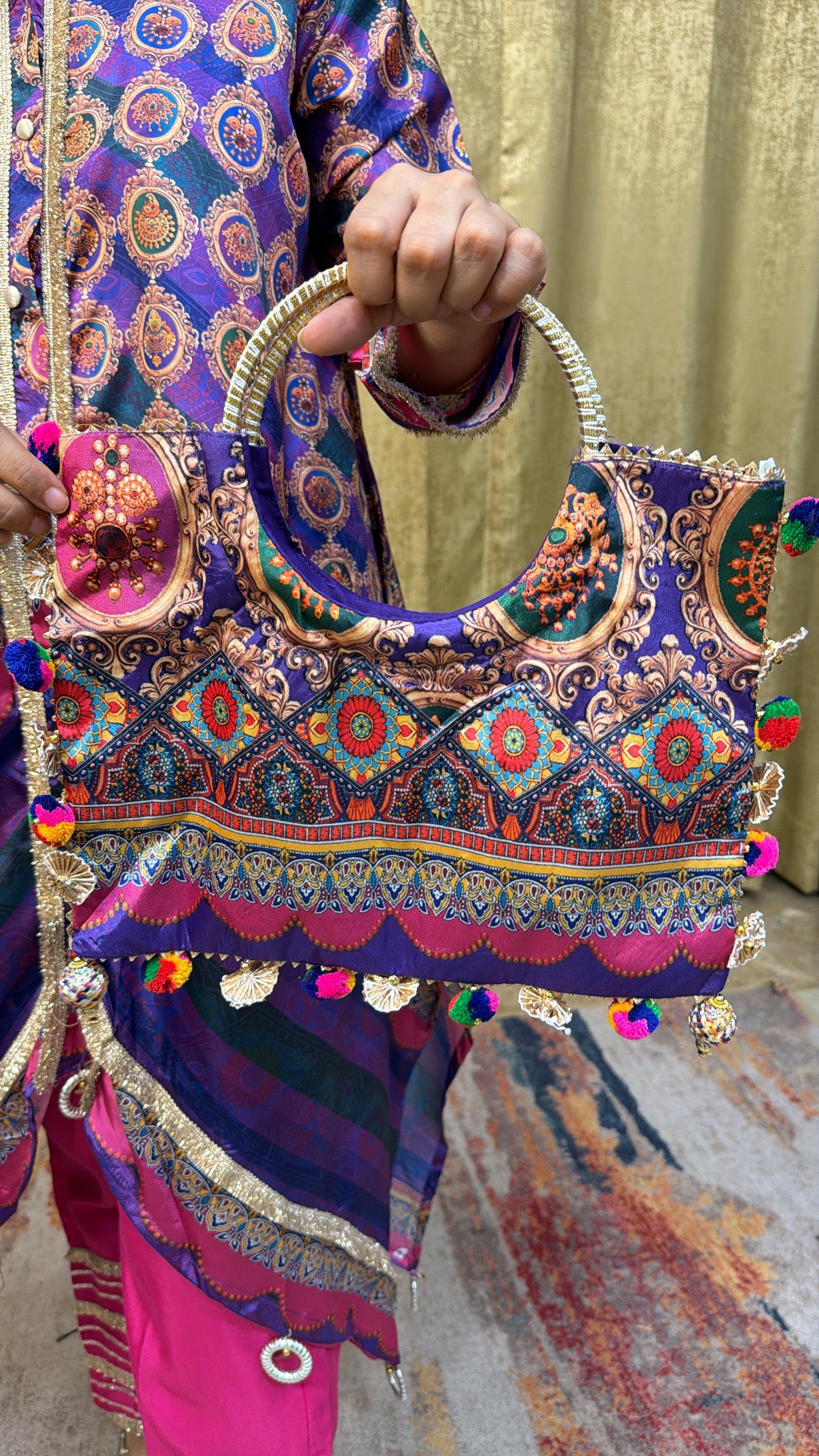 Aazeen cape set