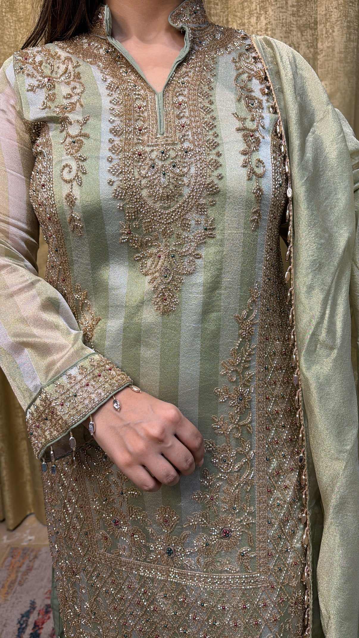 Nazneen luxe