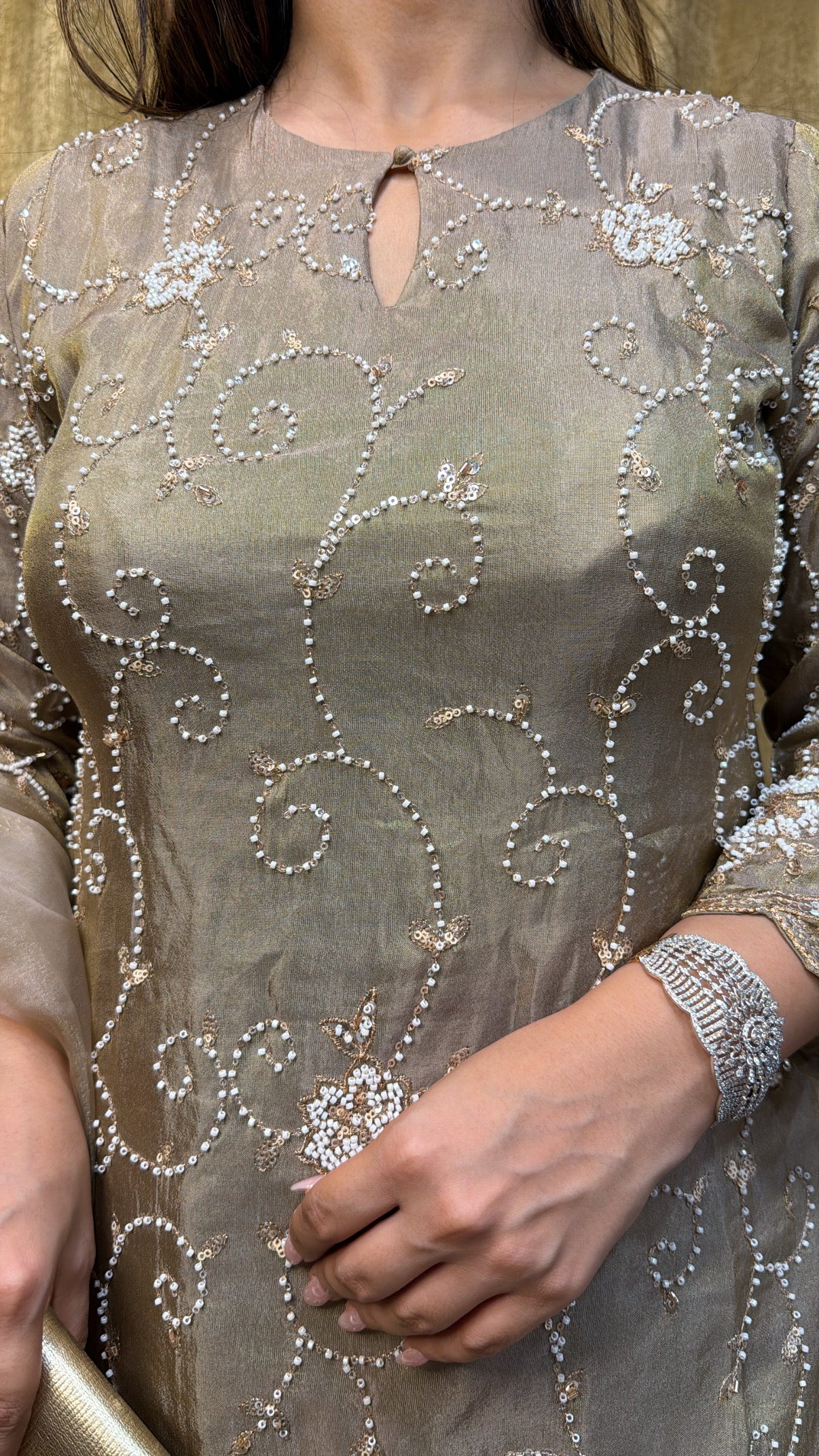 ZARI GLITZ
