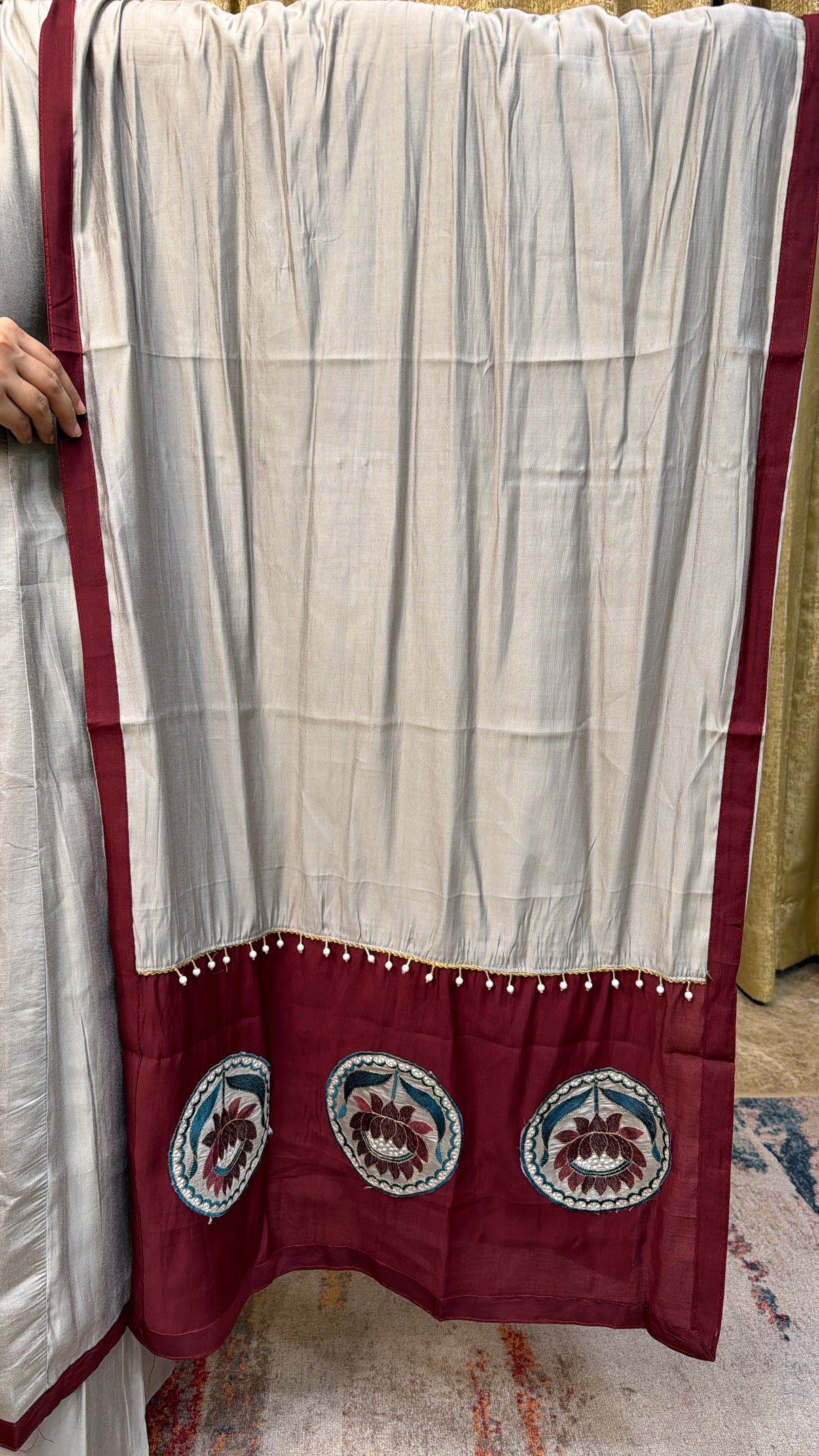 Motif suit set