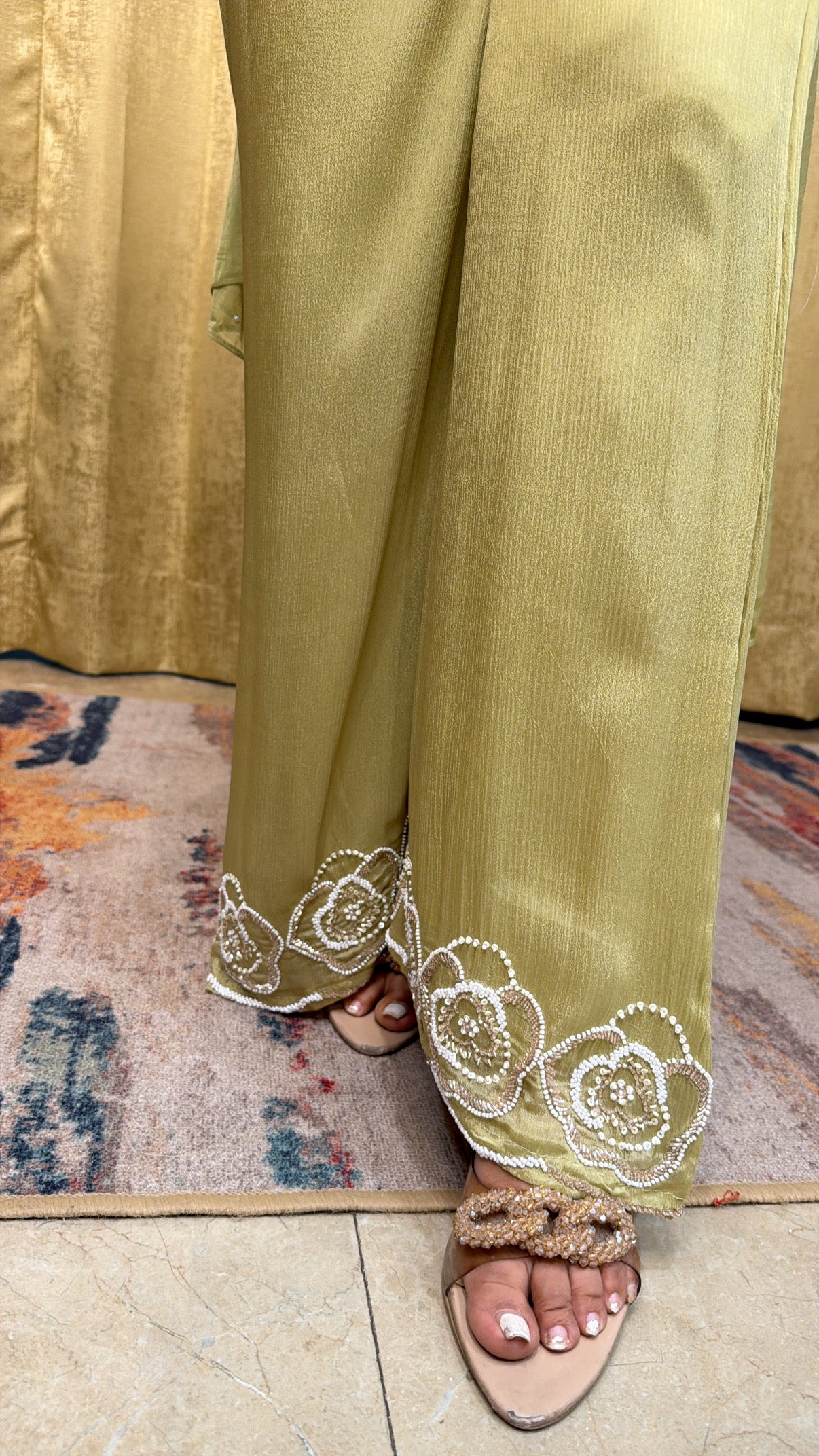 Golden glamour