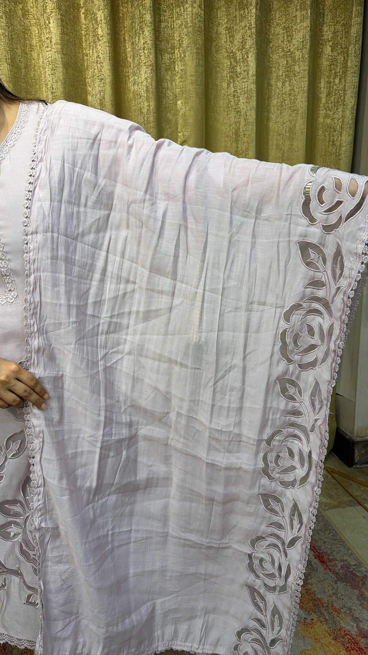 CUTWORK suit set