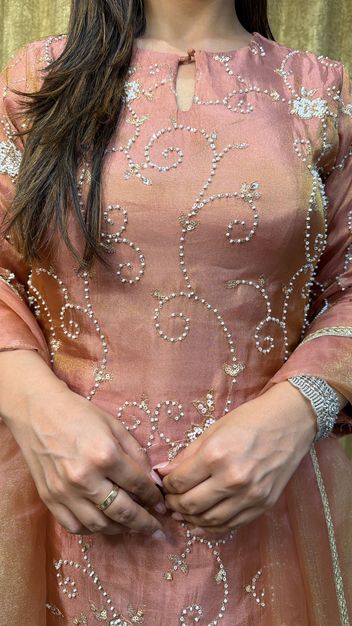 ZARI GLITZ