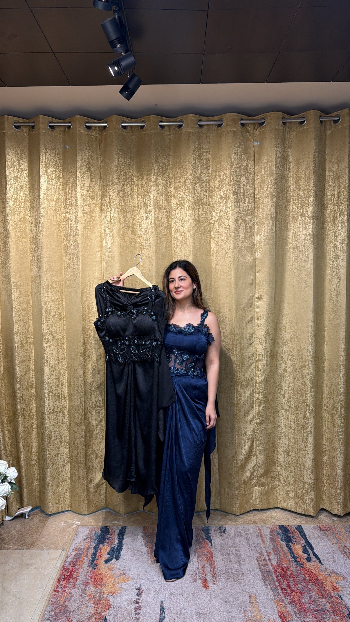 Noir Drape