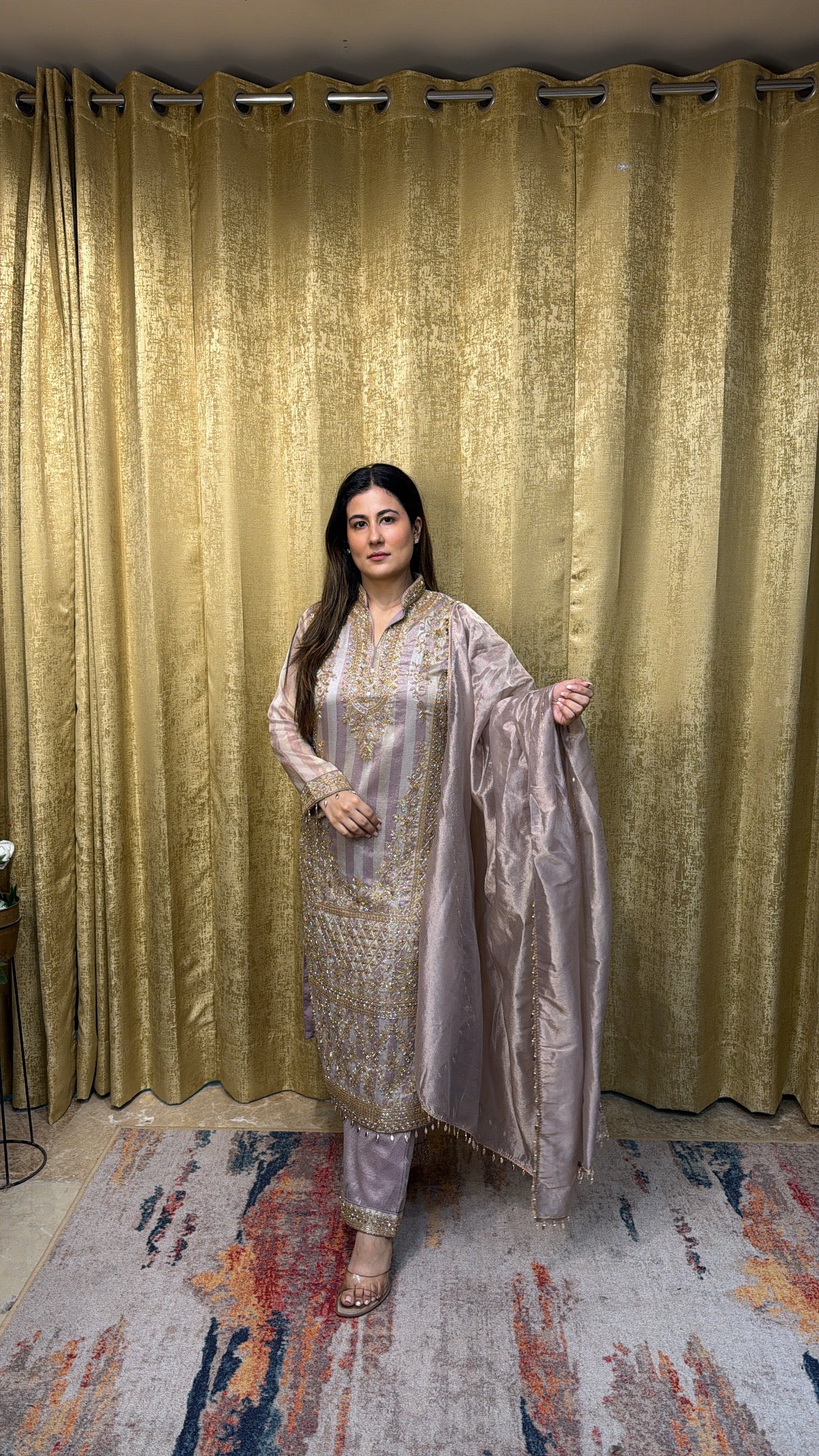 Nazneen luxe
