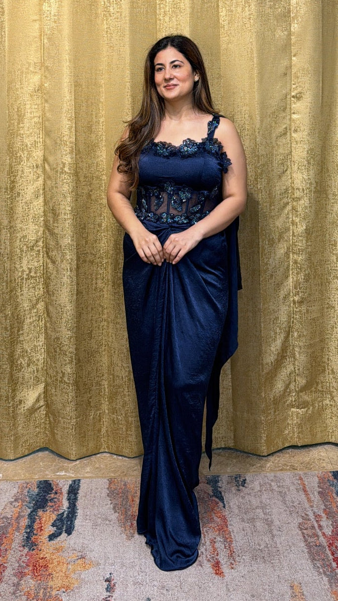 Noir Drape