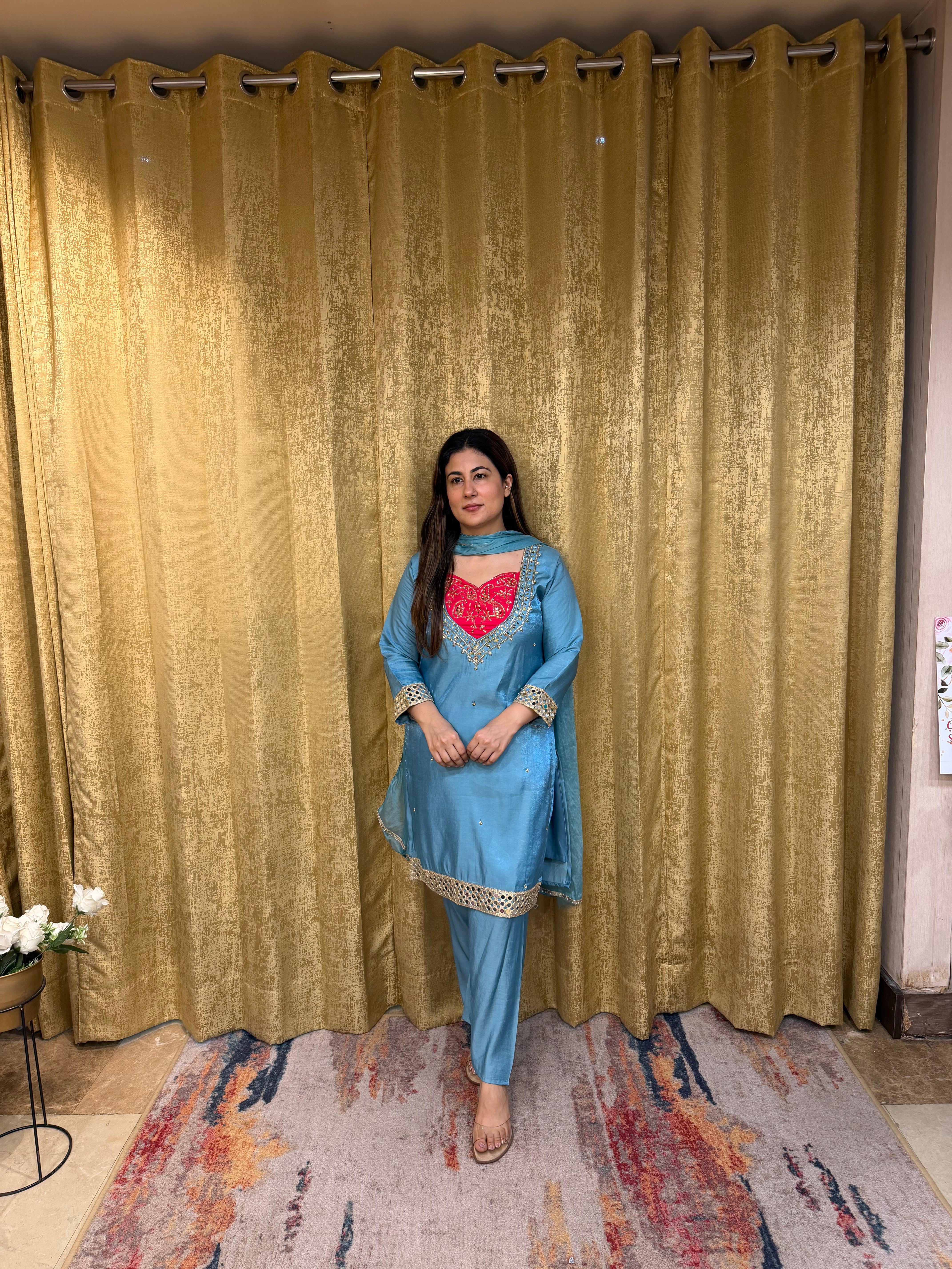KANAK SUIT