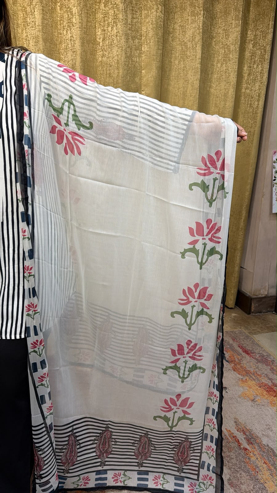Striped farshi