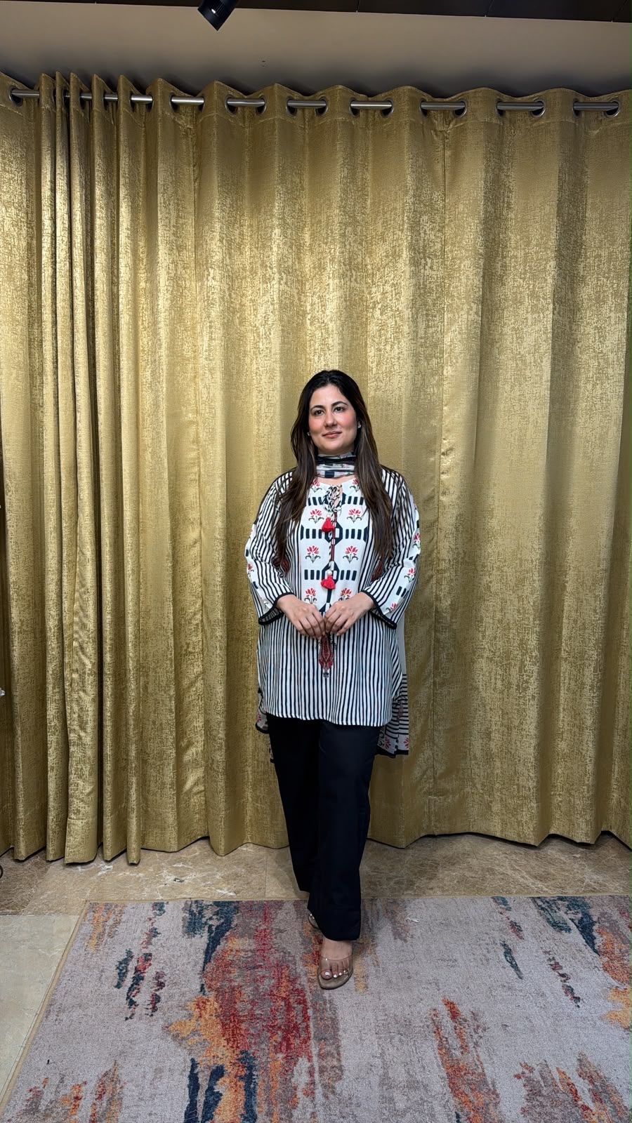 Striped farshi