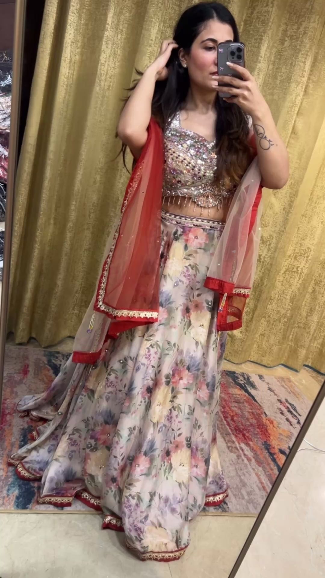 RAGANI LEHENGA