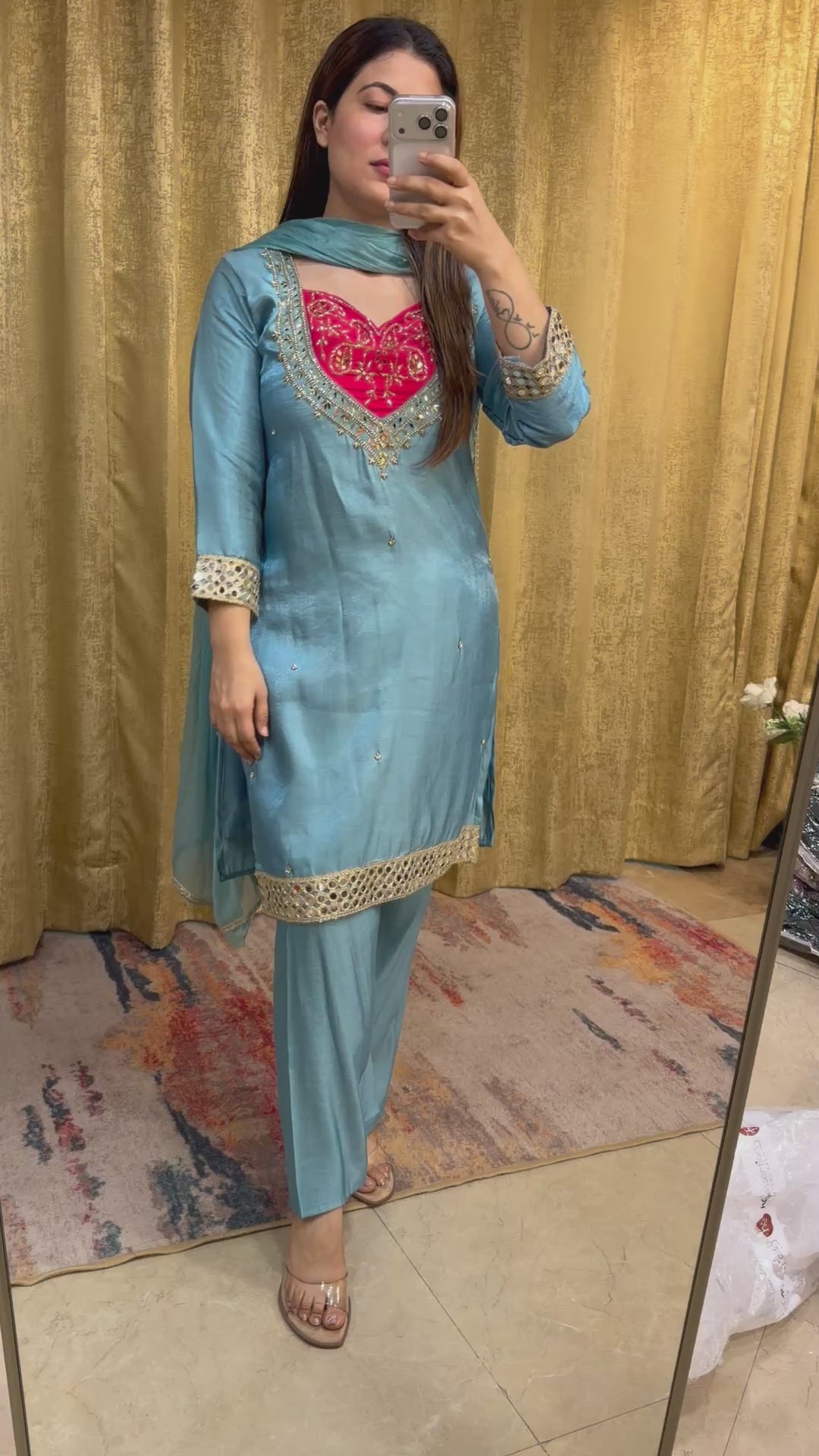 KANAK SUIT