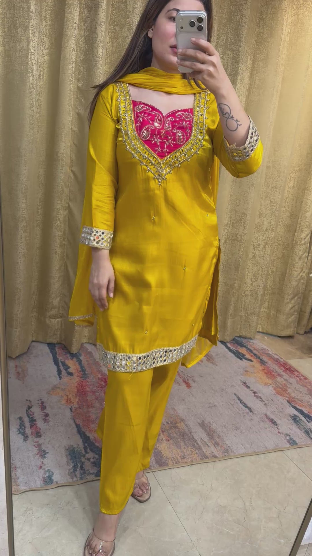 KANAK SUIT
